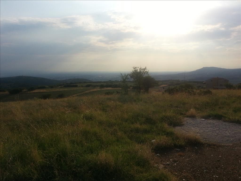 Land in Thessaloniki, Greece, 10 000 sq.m - picture 1