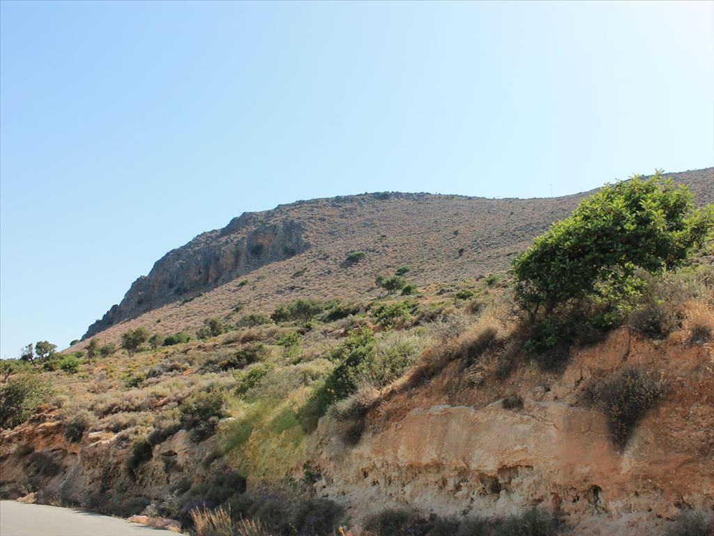 Land in Anissaras, Greece, 1 200 sq.m - picture 1