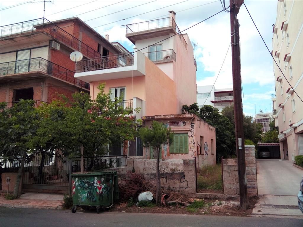 Land in Glyfada, Greece, 230 sq.m - picture 1
