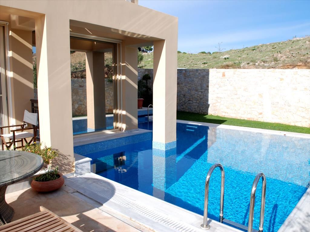 Villa in Voula, Greece, 550 sq.m - picture 1
