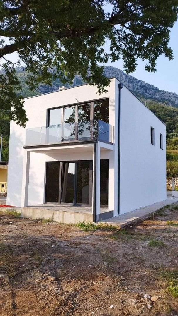 House in Bar, Montenegro, 143 sq.m - picture 1