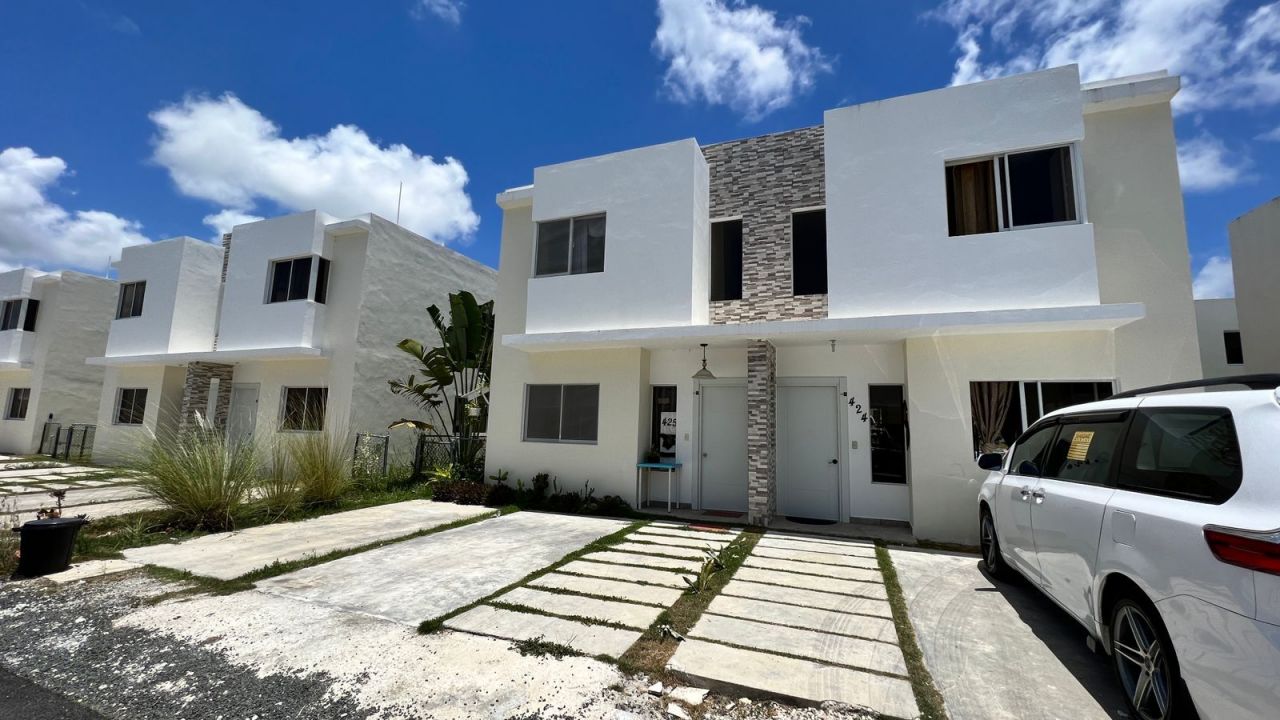 Casa adosada en Punta Cana, República Dominicana, 112 m2 - imagen 1