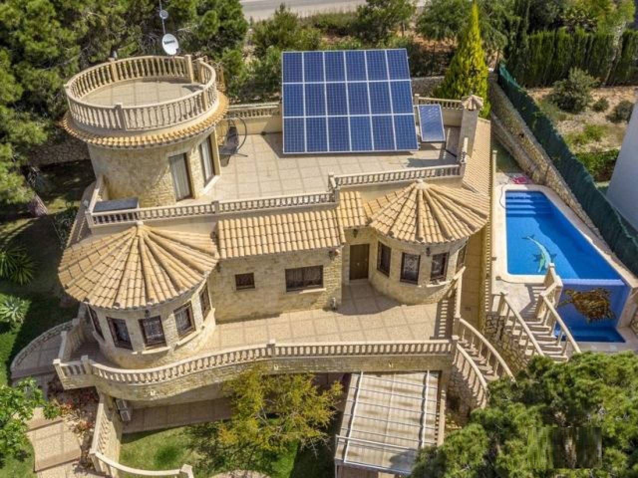 Villa in Campoamor, Spain, 270 sq.m - picture 1