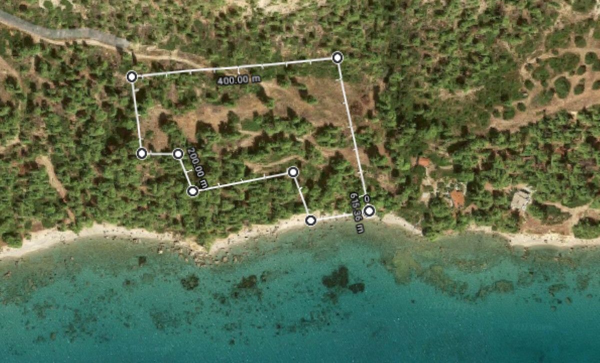 Land in Kassandra, Greece, 21 000 sq.m - picture 1
