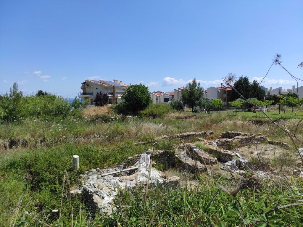 Grundstück in Kassandra, Griechenland, 2 000 m2 - Foto 1