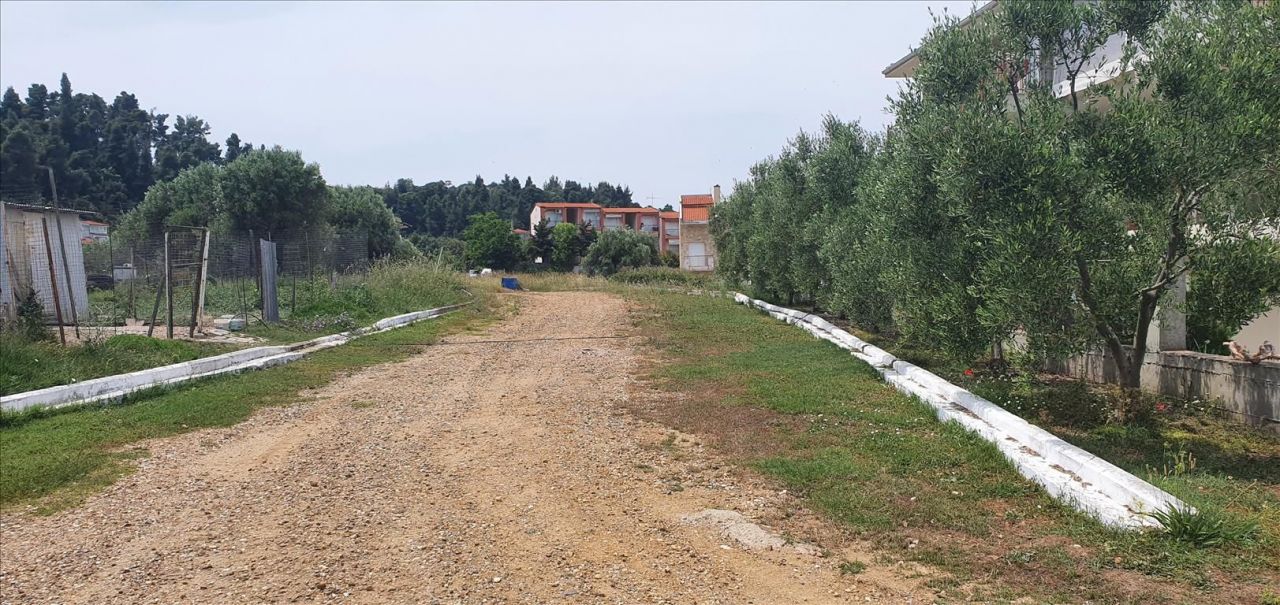 Grundstück in Kassandra, Griechenland, 2 000 m2 - Foto 1