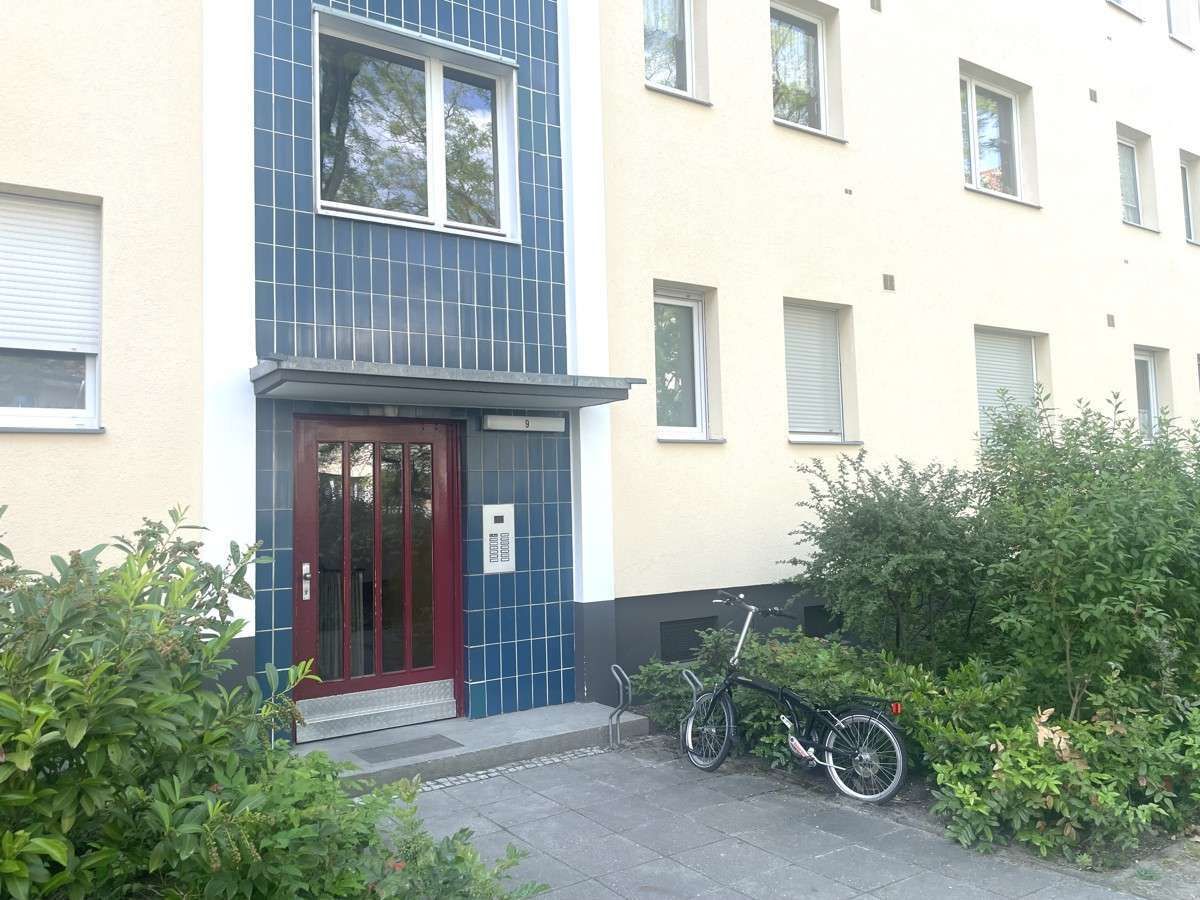 Flat in Berlin, Germany, 57.4 sq.m - picture 1