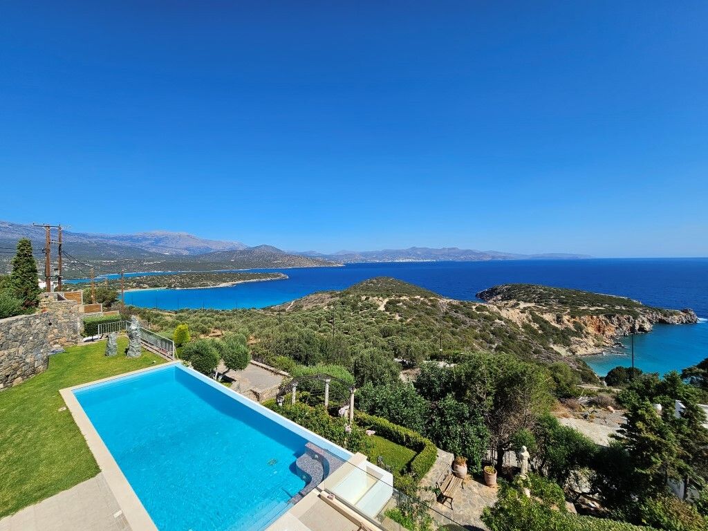 Villa en Prefectura de Lasithi, Grecia, 275 m2 - imagen 1
