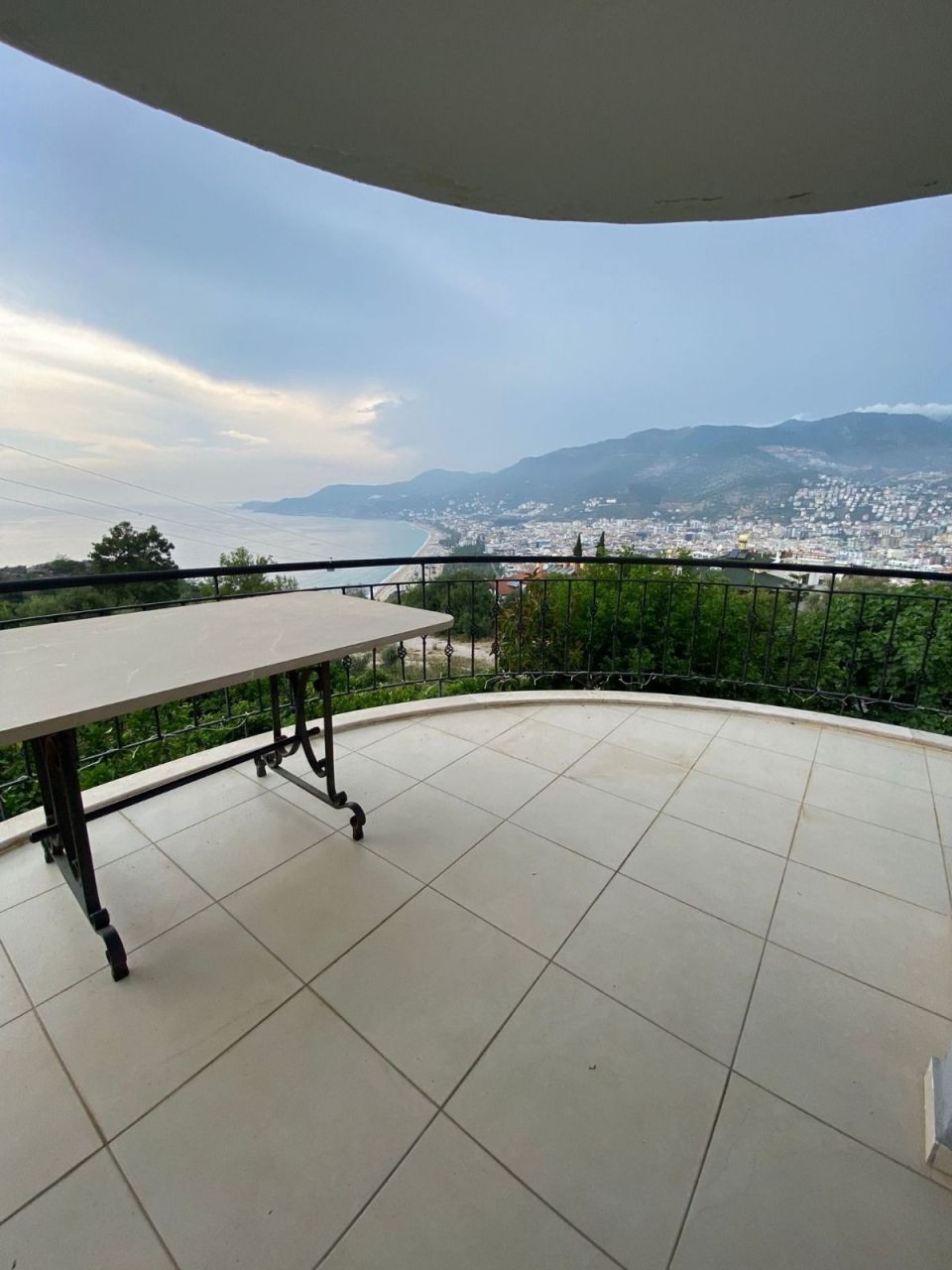 Flat in Alanya, Turkey, 130 m² - picture 1