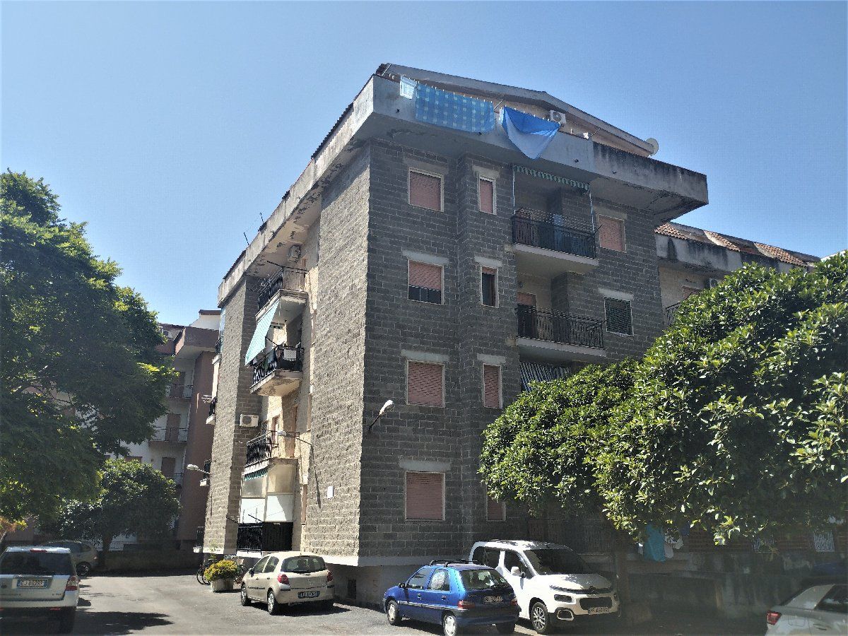 Appartement à Scalea, Italie, 44 m2 - image 1