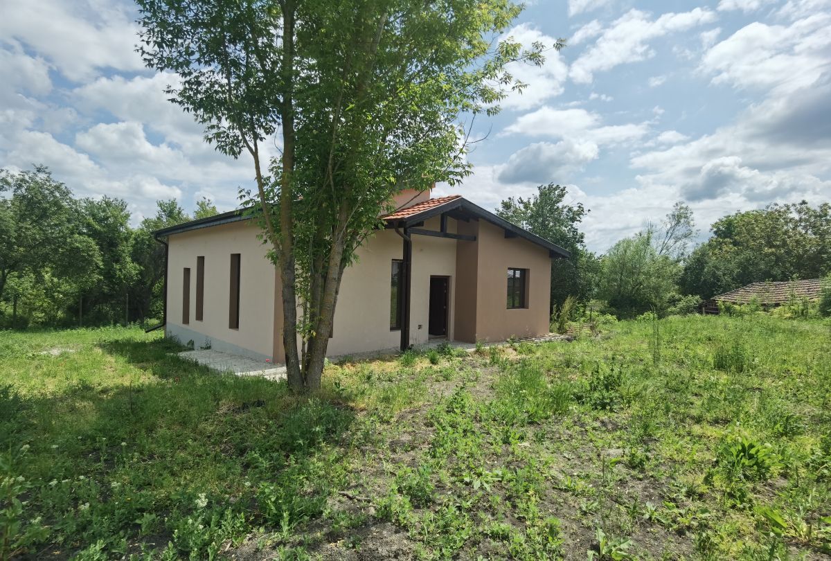 House in Dyulevo, Bulgaria, 101 sq.m - picture 1