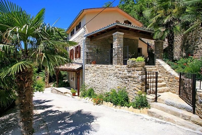 House in Motovun, Croatia, 100 sq.m - picture 1