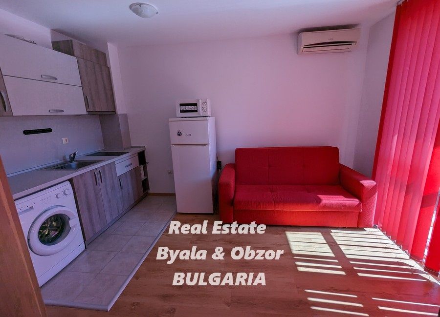 Flat in Byala, Bulgaria, 42 sq.m - picture 1