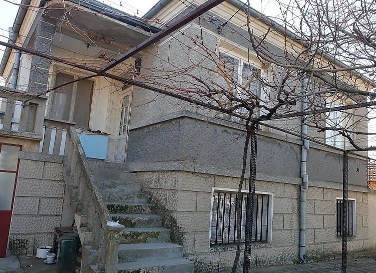 Maison à Galabets, Bulgarie, 128 m2 - image 1