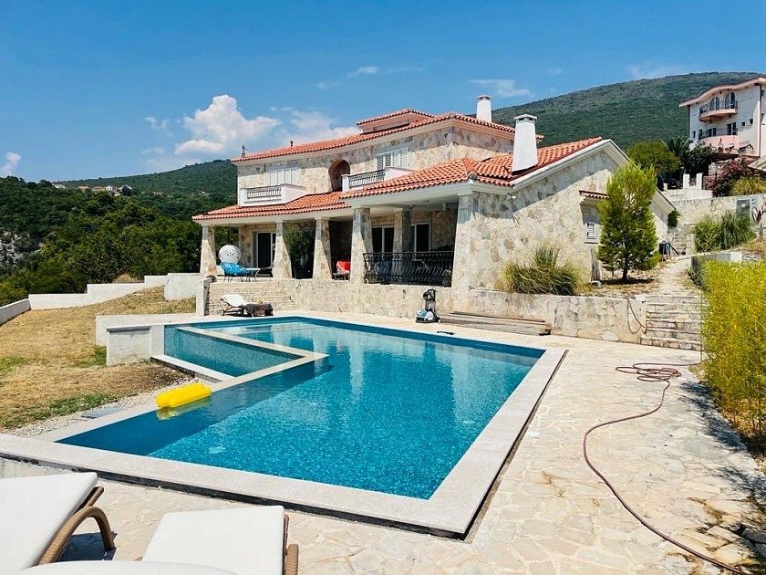 Villa on Lustica peninsula, Montenegro, 228 sq.m - picture 1