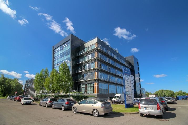 Bureau à Riga, Lettonie, 9 587 m2 - image 1