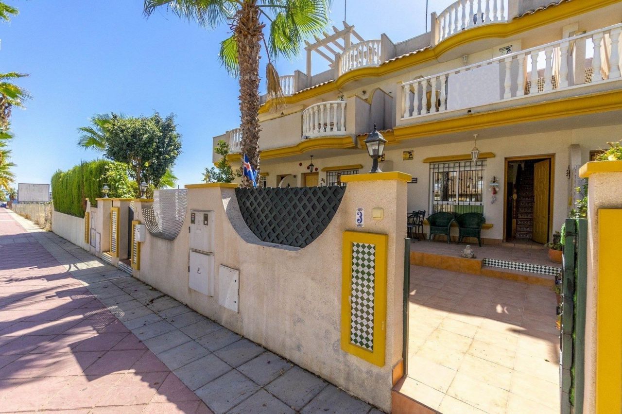 Haus in Cabo Roig, Spanien, 73 m2 - Foto 1