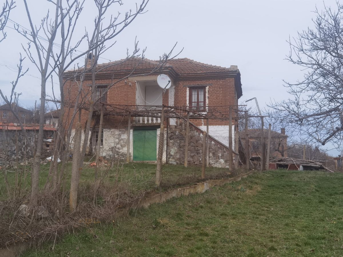 House in Momina Tsarkva, Bulgaria, 120 sq.m - picture 1