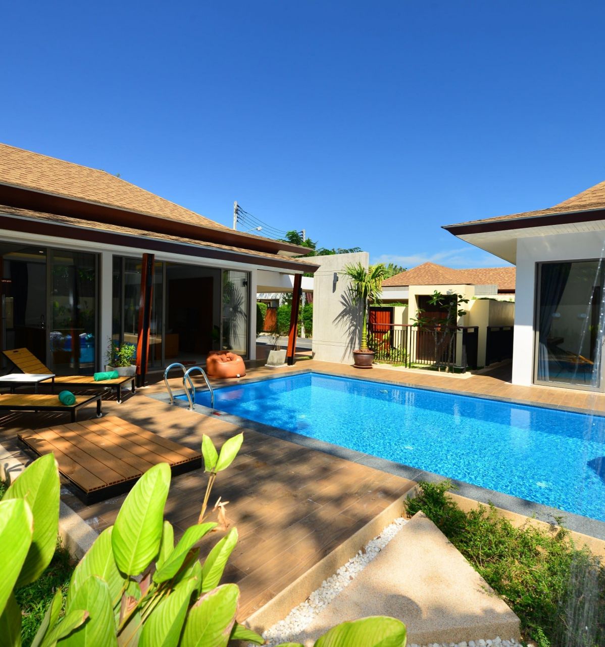 Villa in Insel Phuket, Thailand, 237 m2 - Foto 1