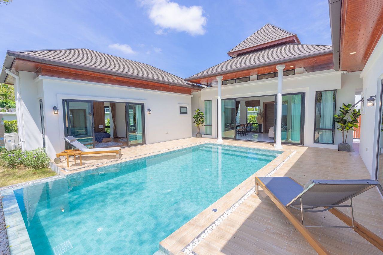 Villa on Phuket Island, Thailand, 193 sq.m - picture 1