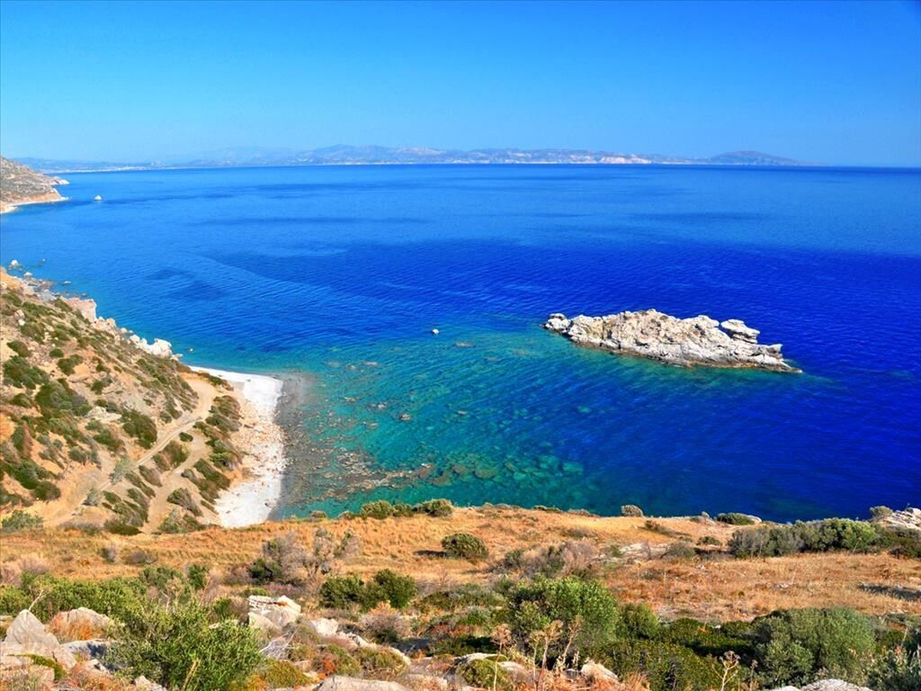 Land in Rethymno prefecture, Greece, 4 200 sq.m - picture 1