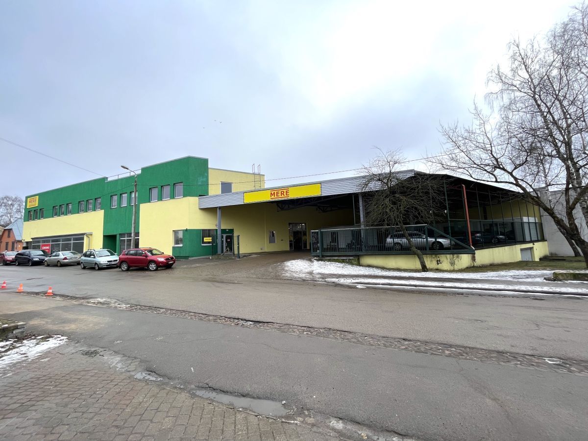 Commercial property in Riga, Latvia, 4 500 sq.m - picture 1