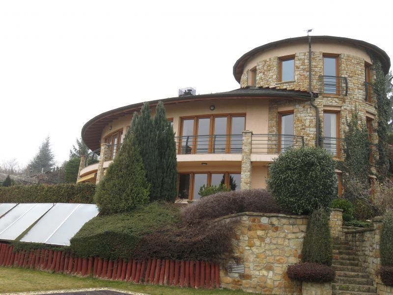 Villa in Budapest, Hungary, 740 sq.m - picture 1
