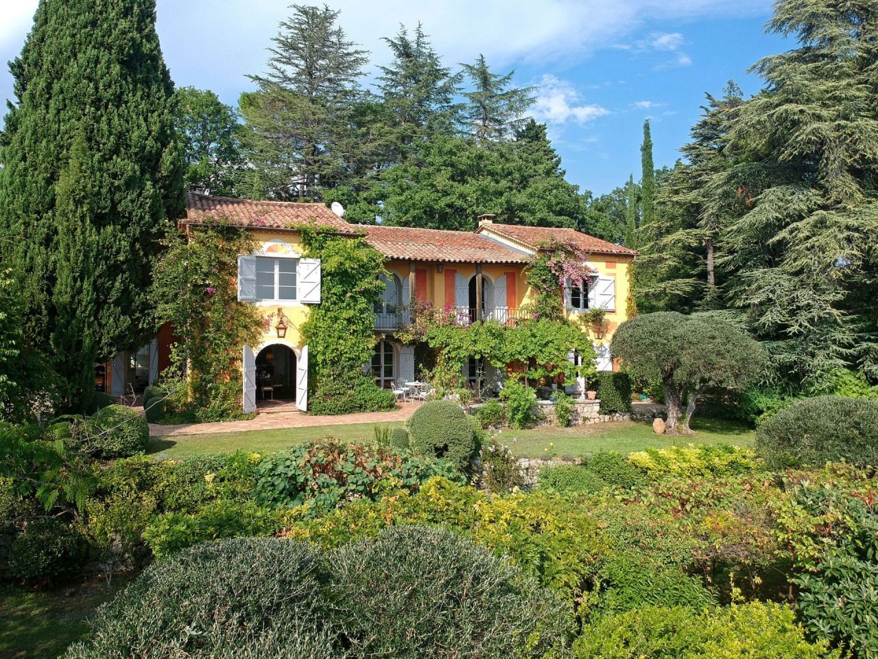 Villa en Grasse, Francia, 370 m2 - imagen 1