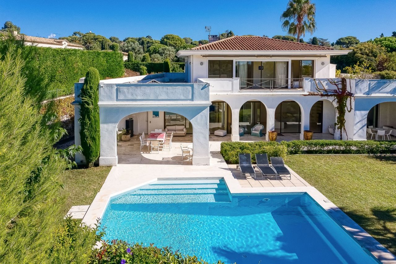Villa en Antibes, Francia, 250 m2 - imagen 1