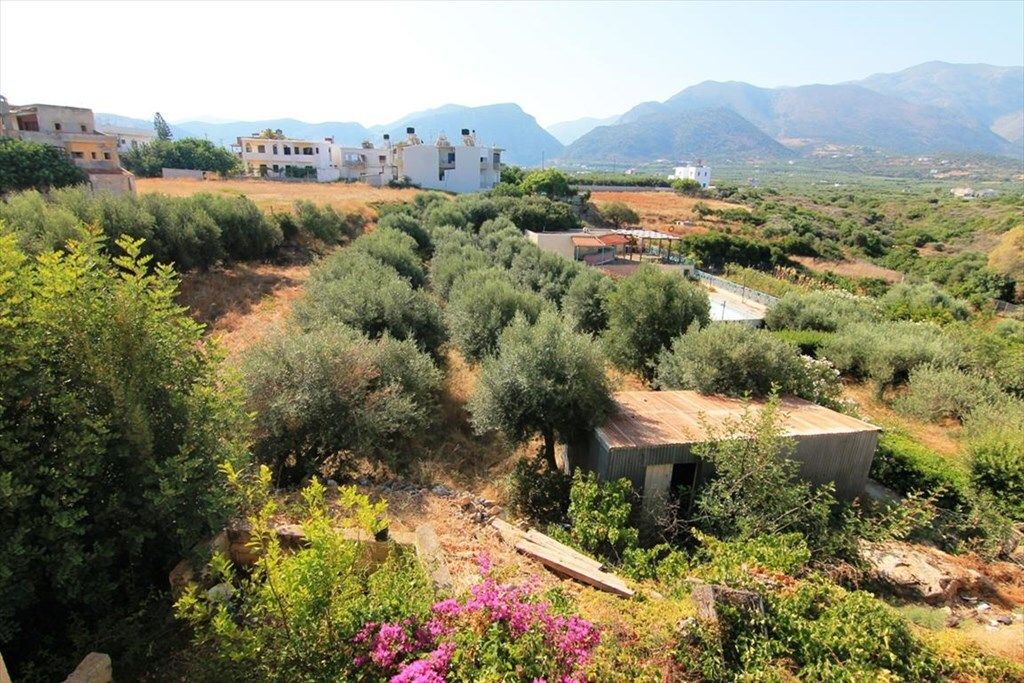 Grundstück in Sissi, Griechenland, 3 000 m2 - Foto 1