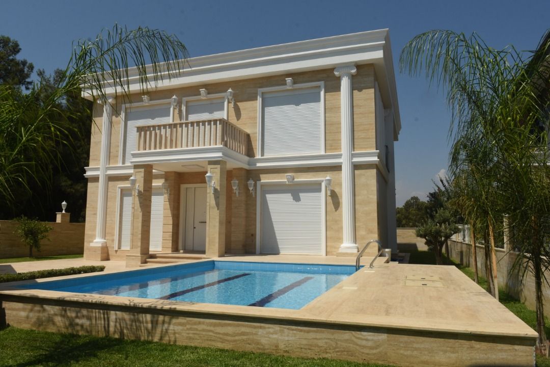 Villa in Antalya, Turkey, 500 sq.m - picture 1