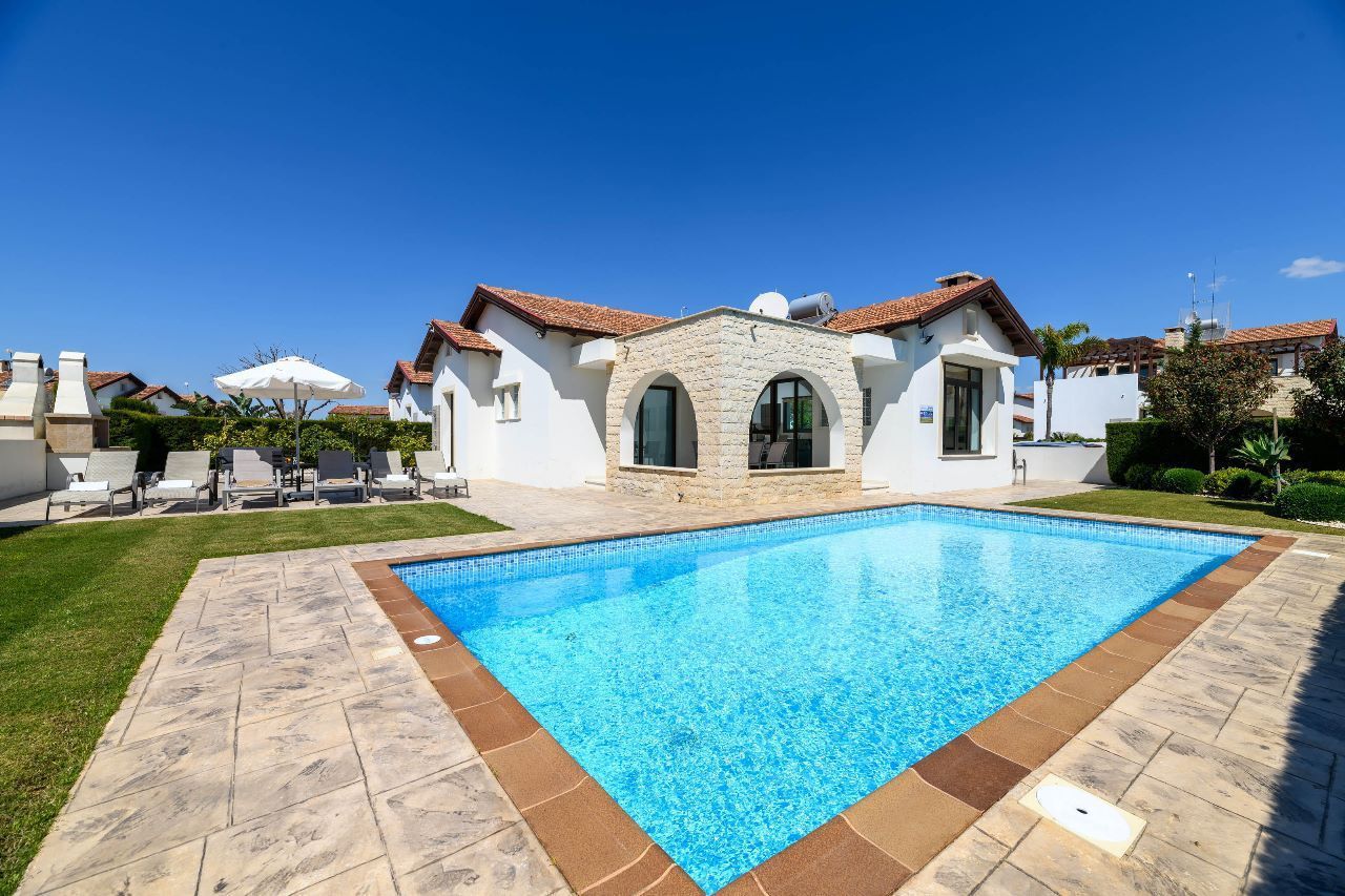 Villa in Agia Napa, Cyprus, 105 sq.m - picture 1