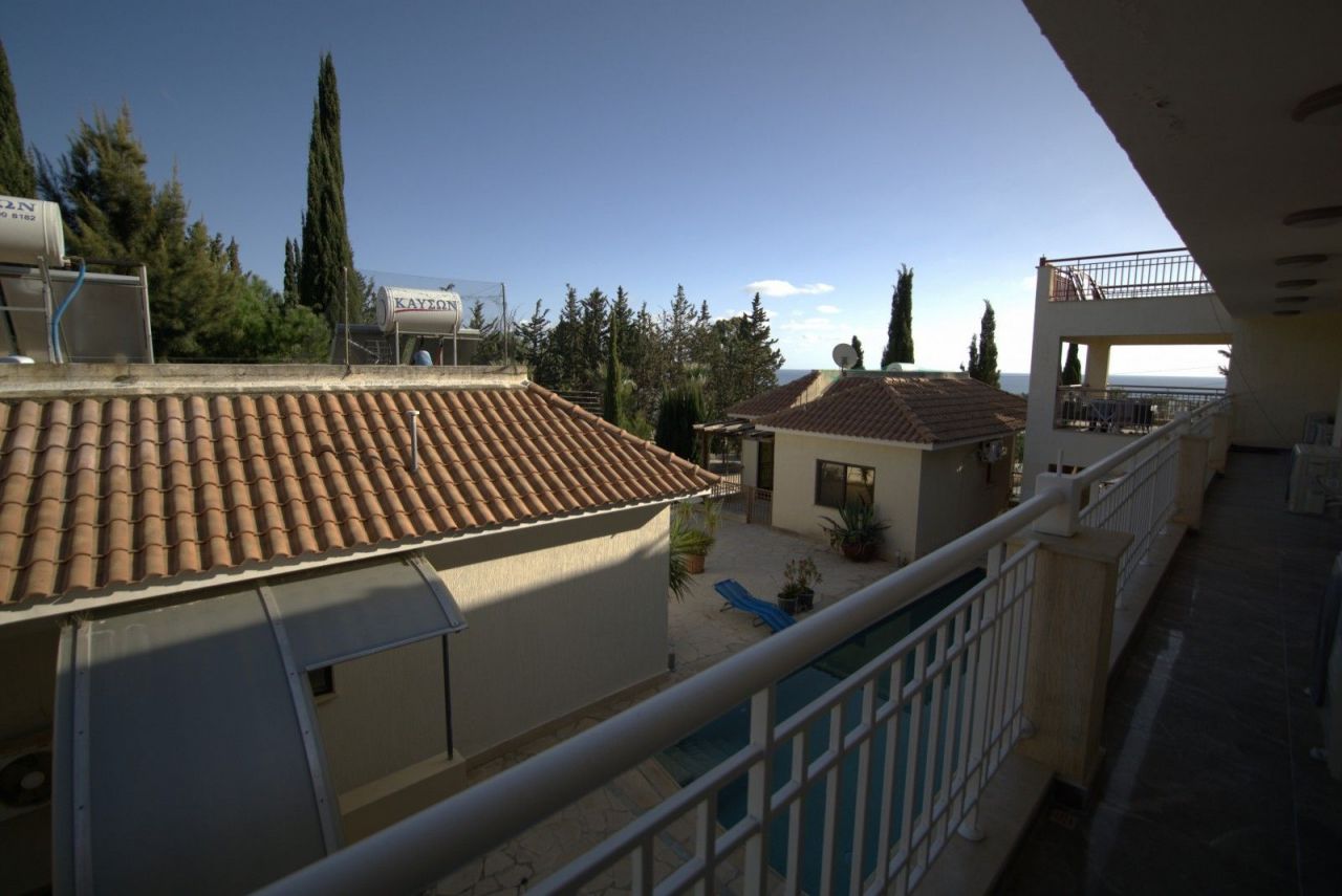 Apartment in Paphos, Cyprus, 76 sq.m - picture 1
