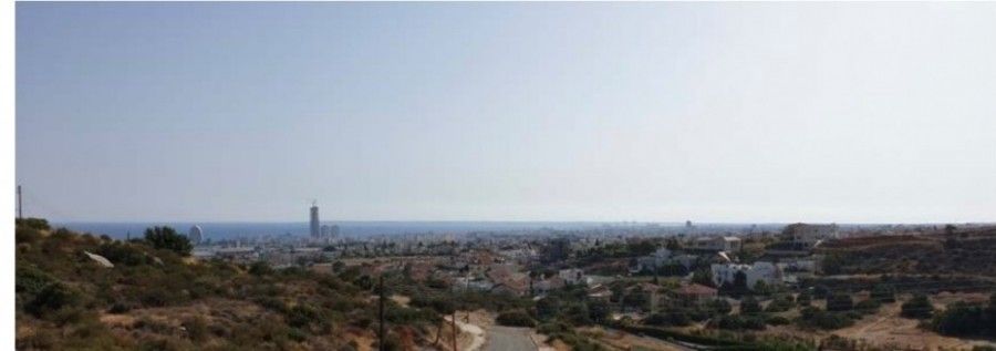 Terrain à Limassol, Chypre, 825 m2 - image 1