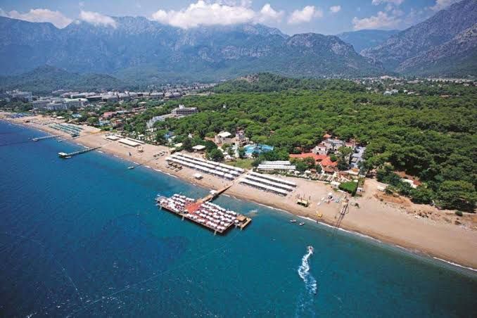 Land in Antalya, Turkey, 3 340 sq.m - picture 1