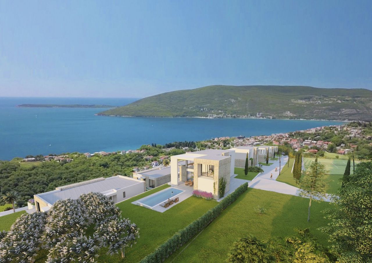 Villa in Herceg-Novi, Montenegro, 313 sq.m - picture 1