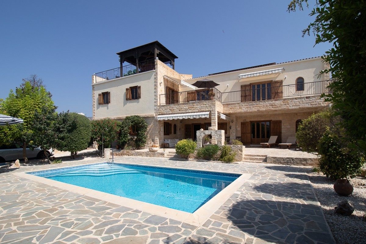 Villa en Pafos, Chipre, 346 m2 - imagen 1