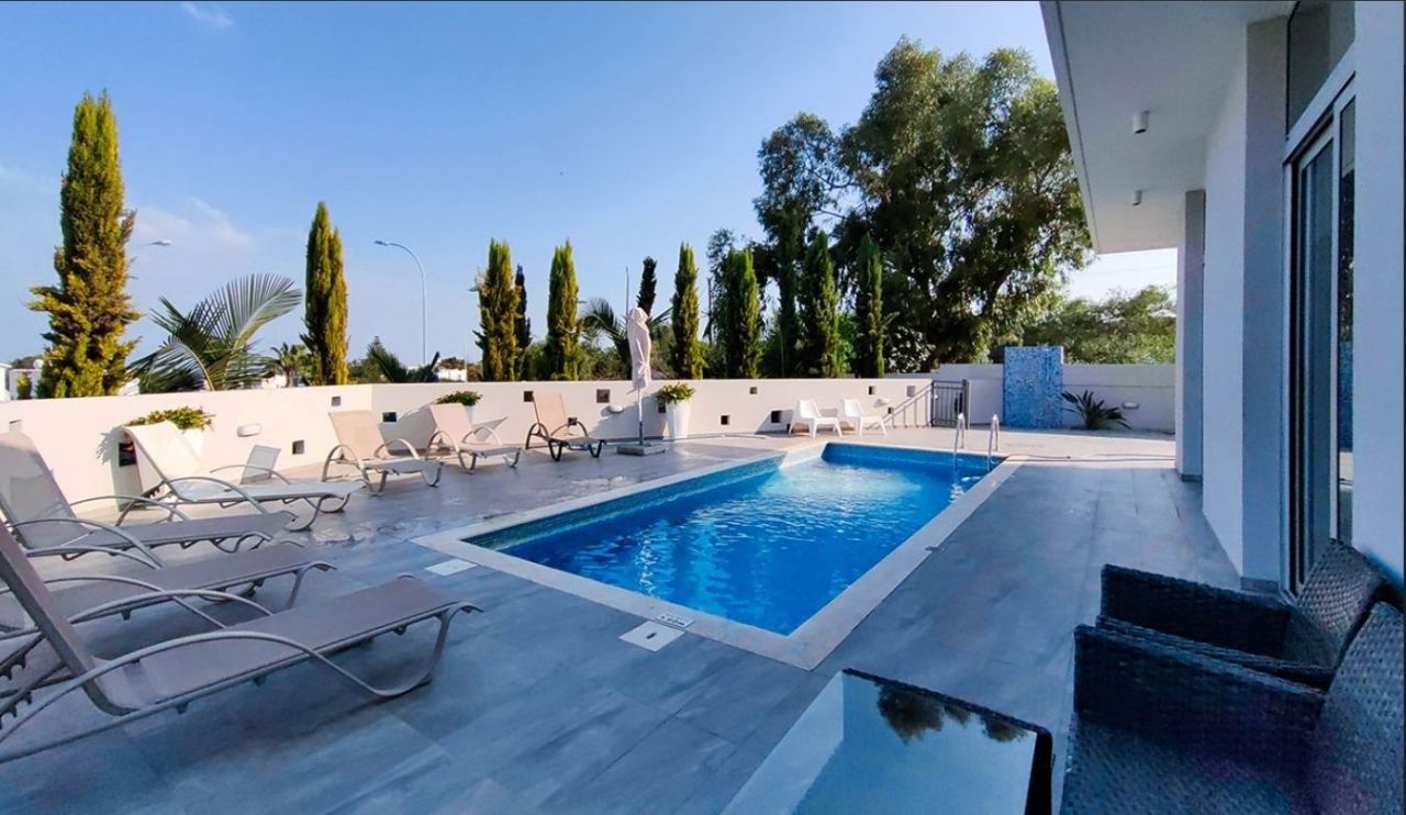 Villa à Protaras, Chypre, 200 m2 - image 1