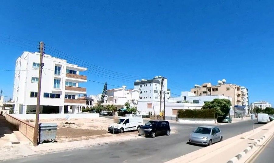 Land in Larnaca, Cyprus, 495 sq.m - picture 1