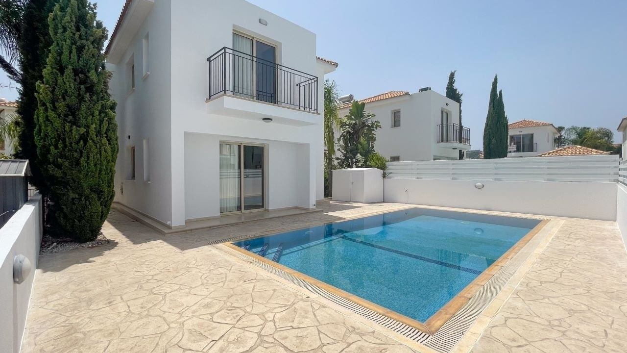 Maison urbaine à Protaras, Chypre, 131 m2 - image 1