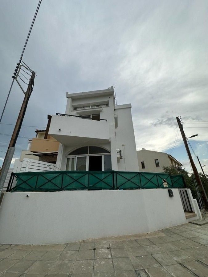 Townhouse in Larnaca, Cyprus, 80 sq.m - picture 1