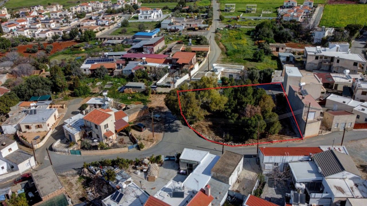Grundstück in Paphos, Zypern, 902 m2 - Foto 1