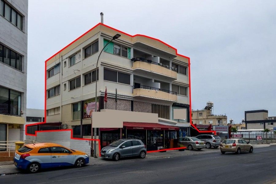 Propiedad comercial en Limasol, Chipre, 582 m2 - imagen 1
