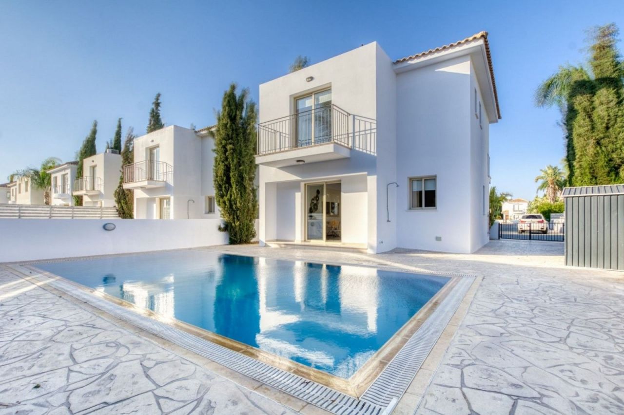 Villa à Protaras, Chypre, 130 m2 - image 1