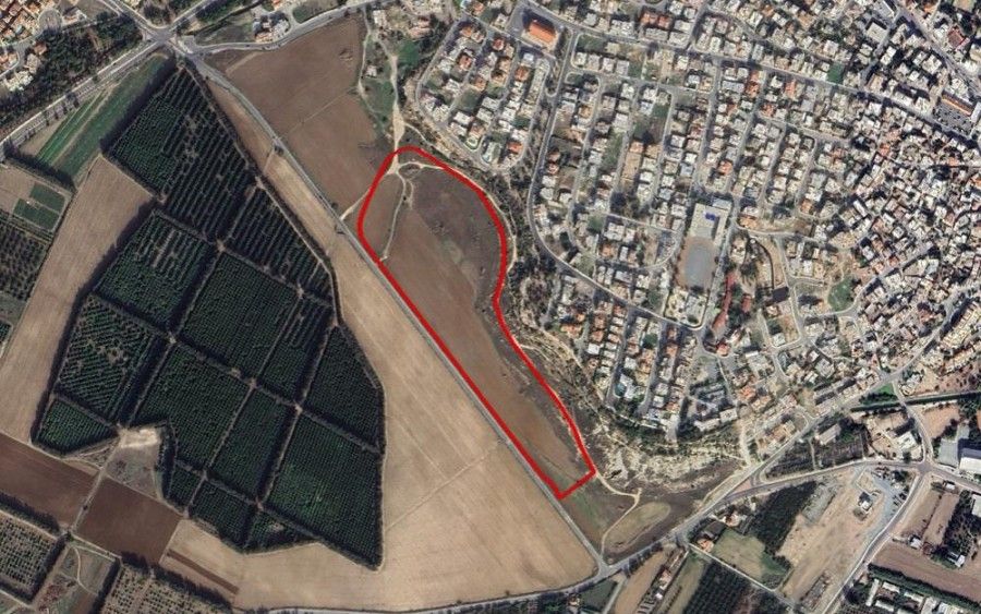 Land in Paphos, Cyprus, 77 263 sq.m - picture 1