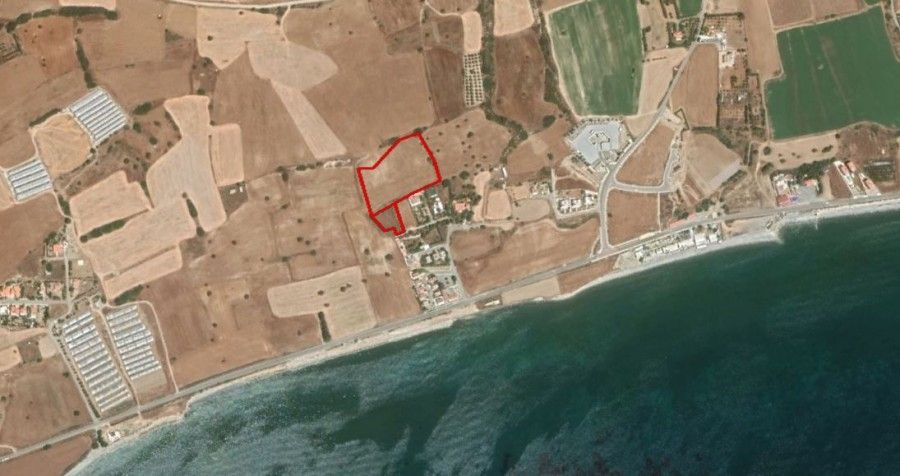 Land in Larnaca, Cyprus, 11 920 sq.m - picture 1