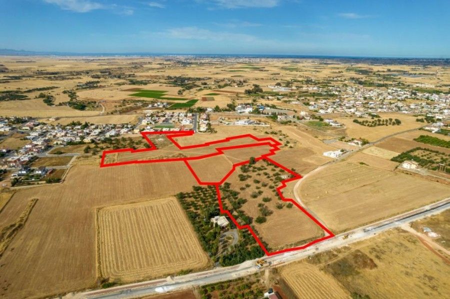 Grundstück in Protaras, Zypern, 46 038 m2 - Foto 1