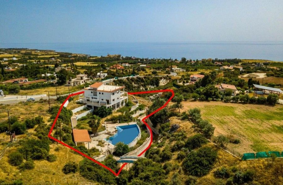 Villa en Pafos, Chipre, 330 m2 - imagen 1