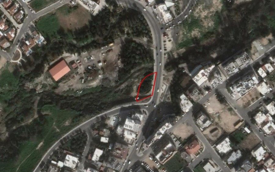 Land in Paphos, Cyprus, 839 sq.m - picture 1