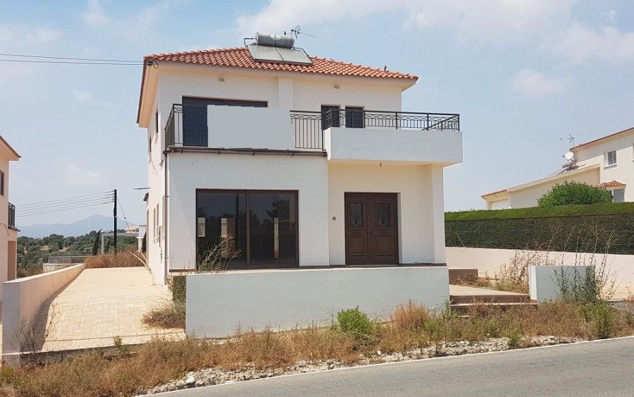 Villa in Larnaca, Cyprus, 614 sq.m - picture 1
